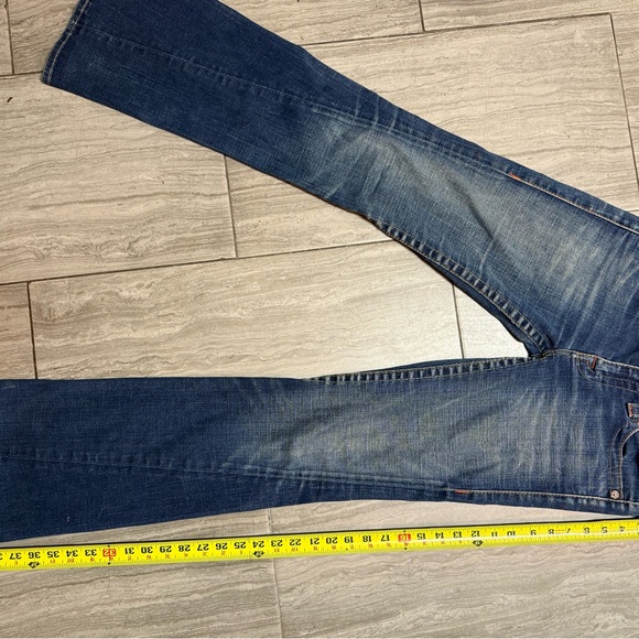 True Religion Blue Jeans with Distinctive Stitching - Picture 10 of 11